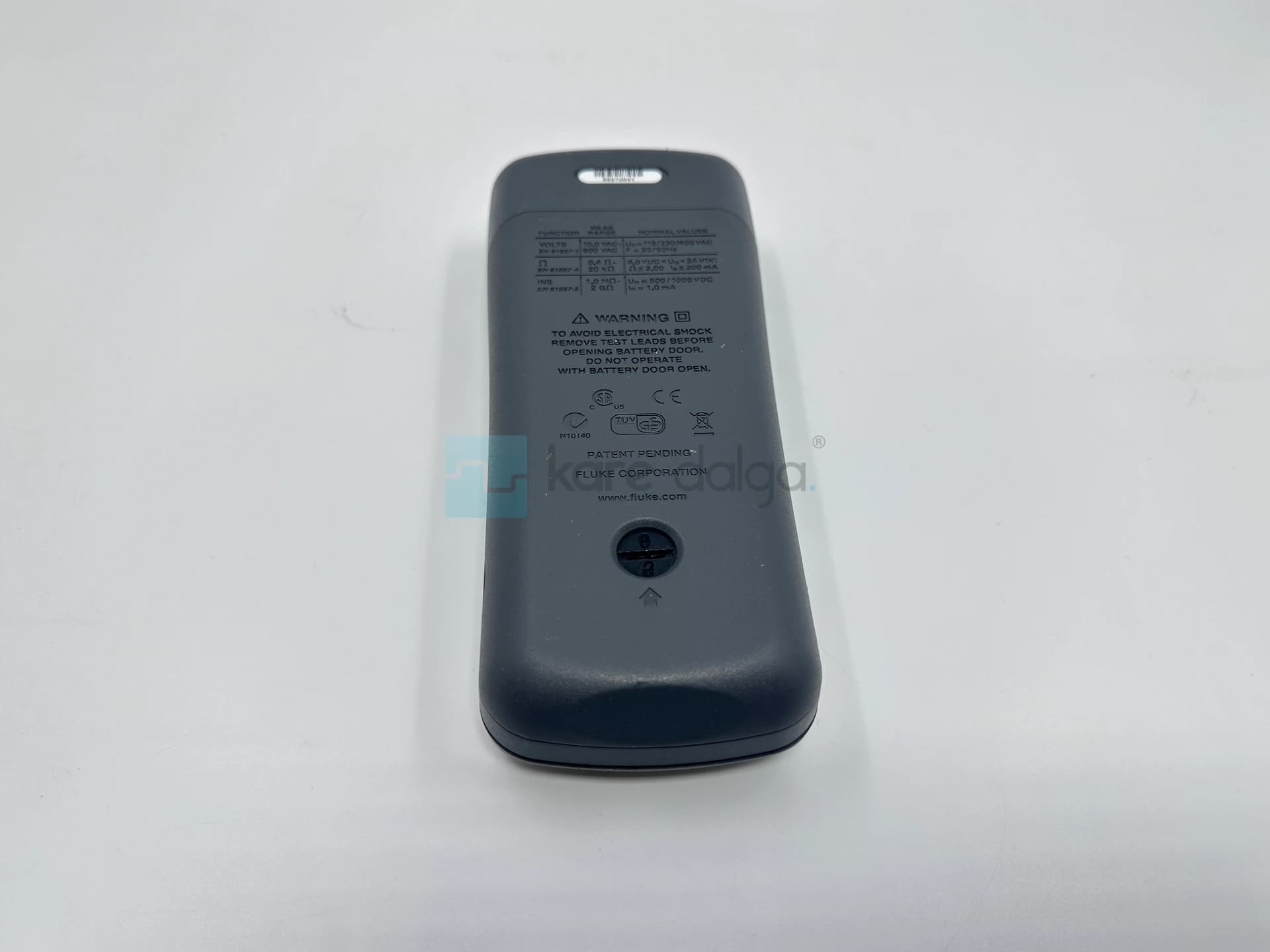 Fluke 1503 İzolasyon Direnci Test Cihazı - Görsel 1