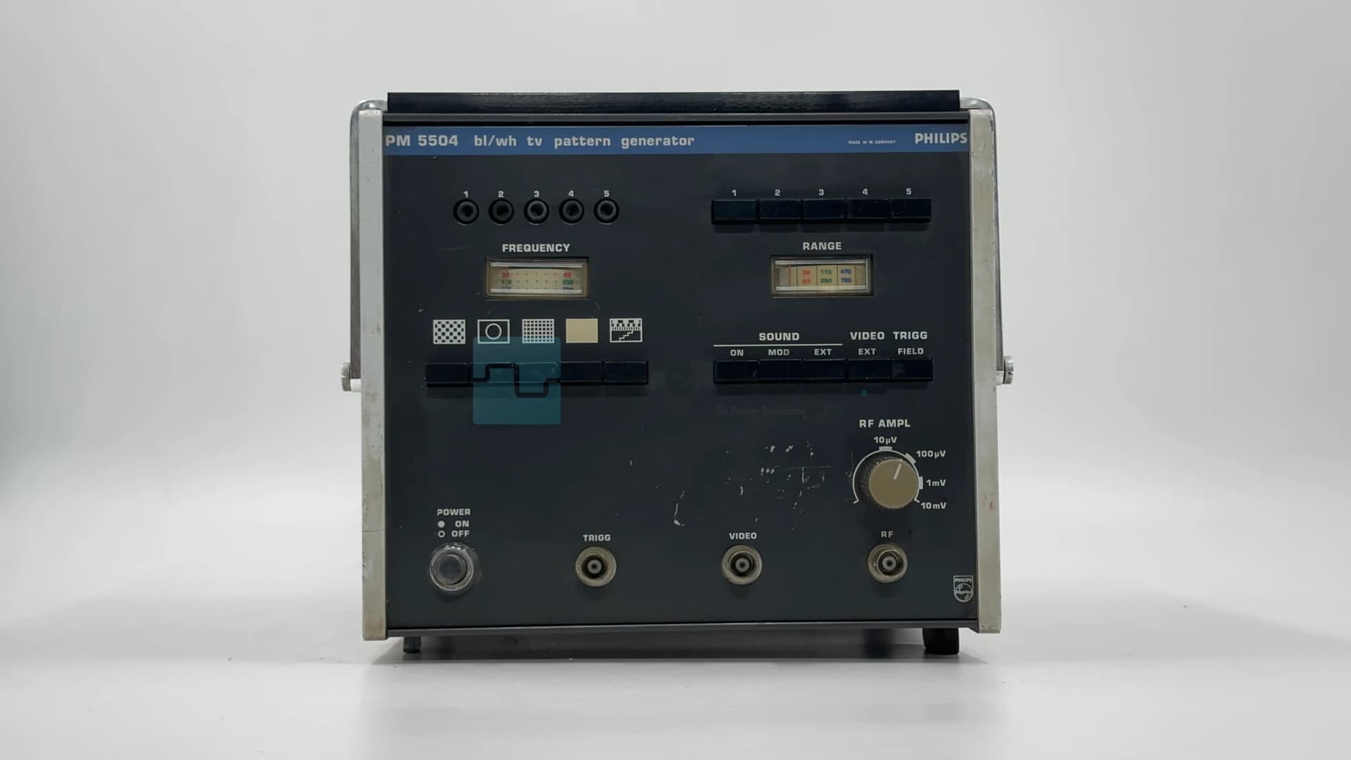 Philips Pm5504 Siyah/beyaz Tv Pattern Jeneratörü - Görsel 1